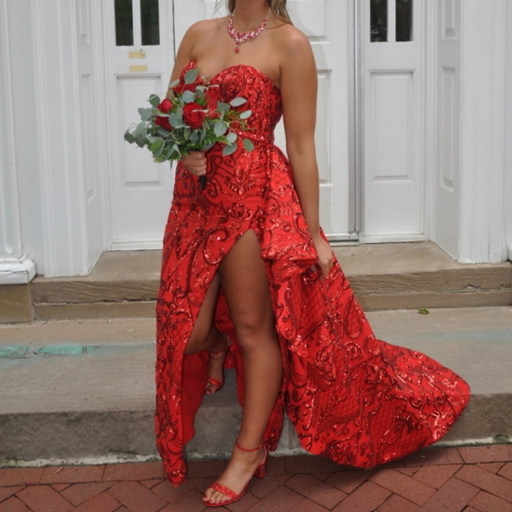Clarisse prom dress